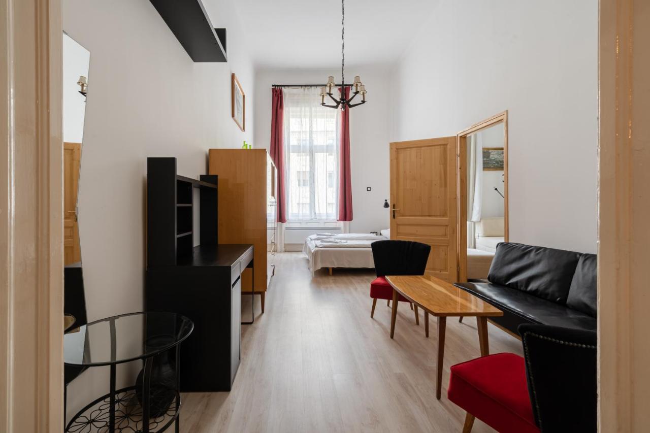 Retro Rebel Mode Apartment Budapest Exterior photo