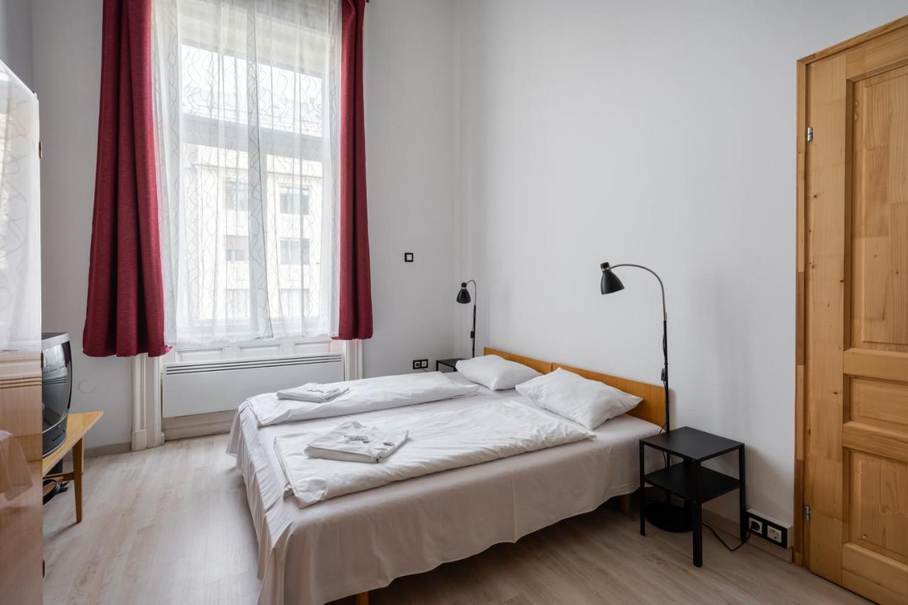 Retro Rebel Mode Apartment Budapest Exterior photo